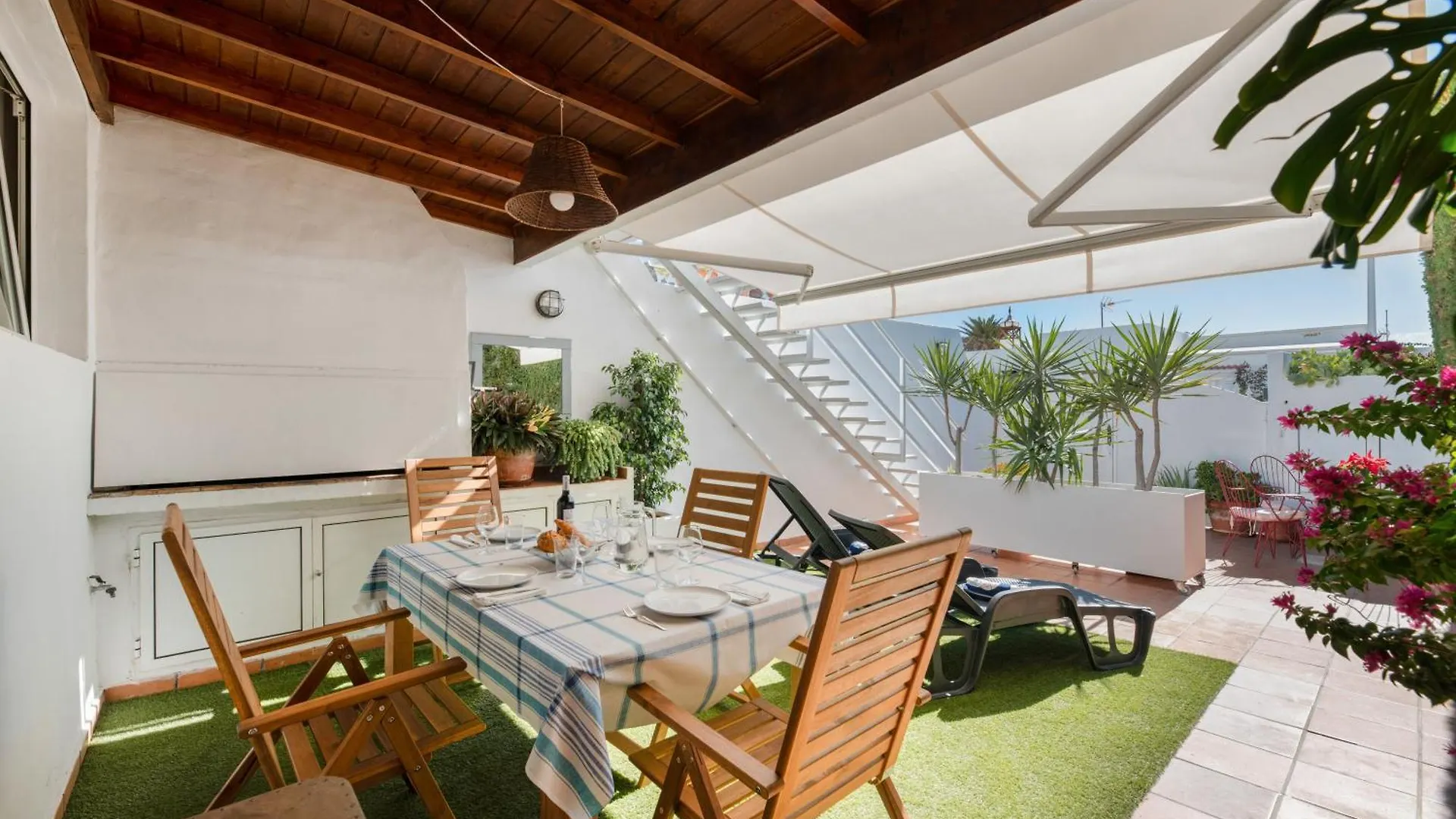 Apartamento Cipreses 0*, Puerto del Carmen (Lanzarote) Spain